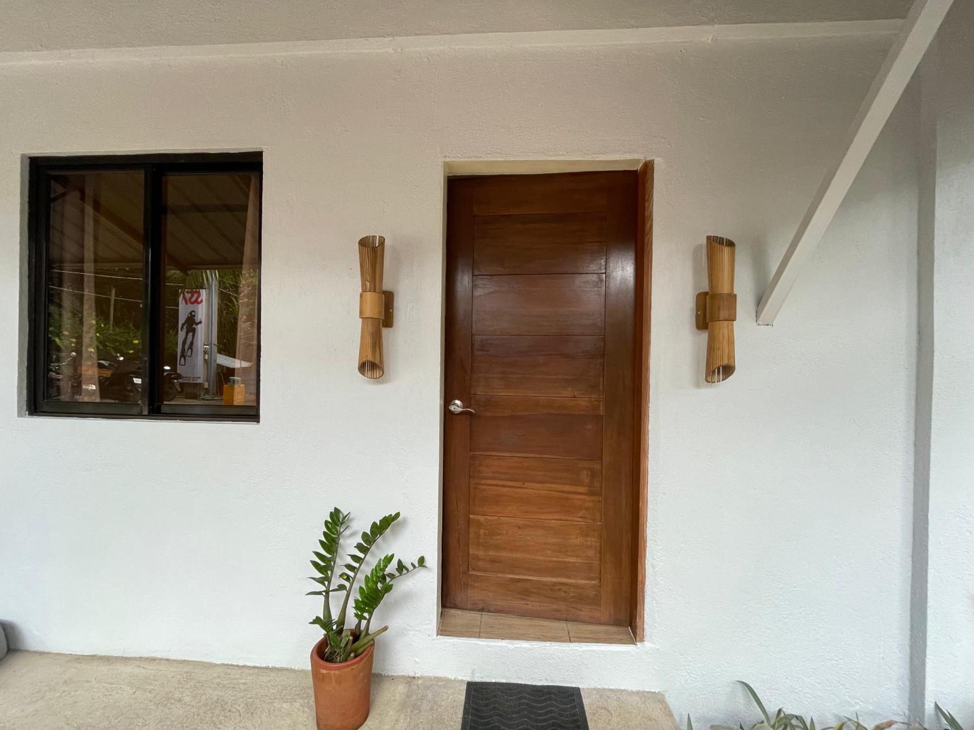 La Tortue Diving Resort Dauin Exterior foto
